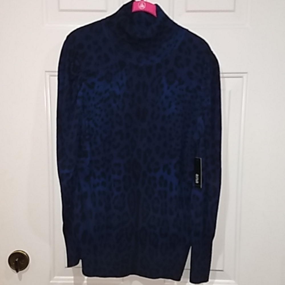 NWT XL cheetah print mock neck sweater